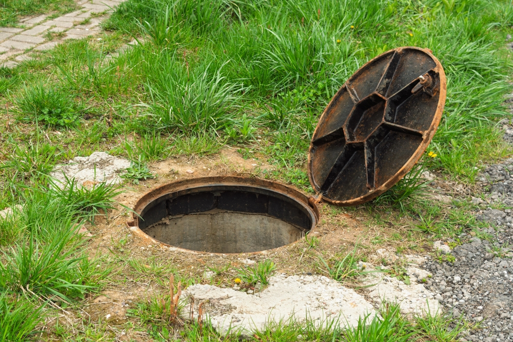 Plumber performing a camera sewer inspection before a home purchase in Chillicothe, OH