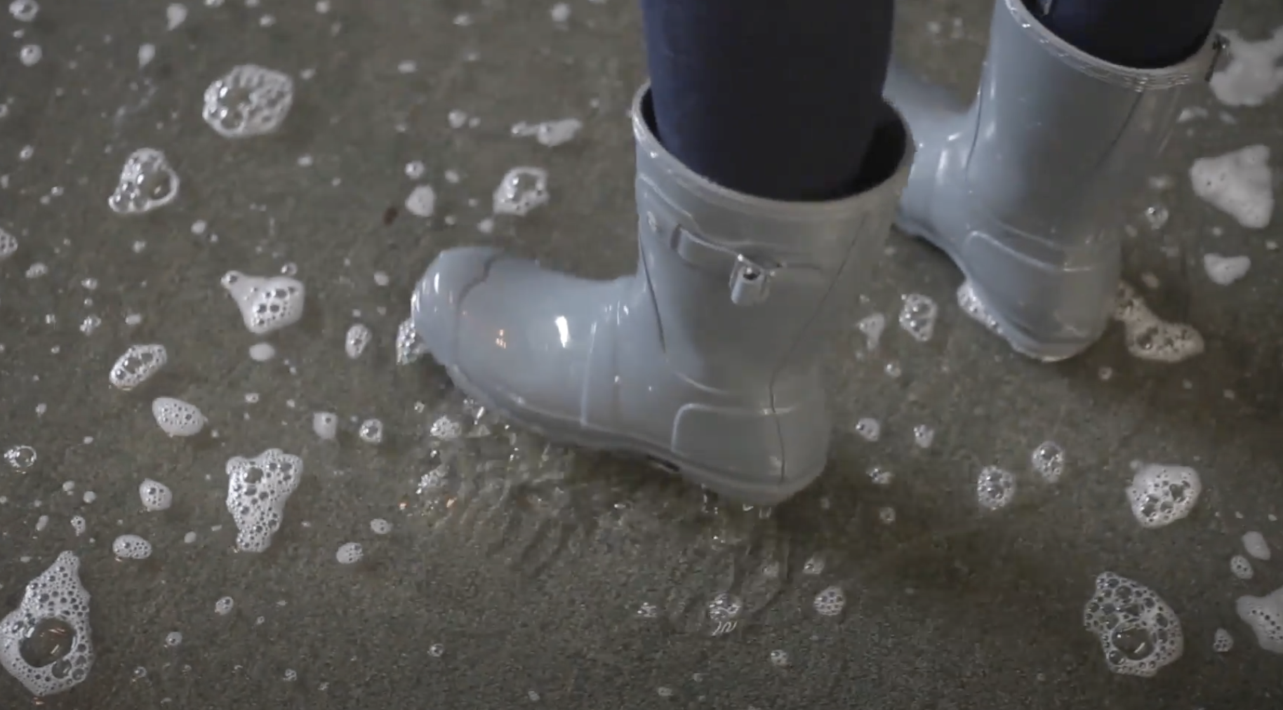 How Downspout Drain Services Keep Water Away From Your Home
