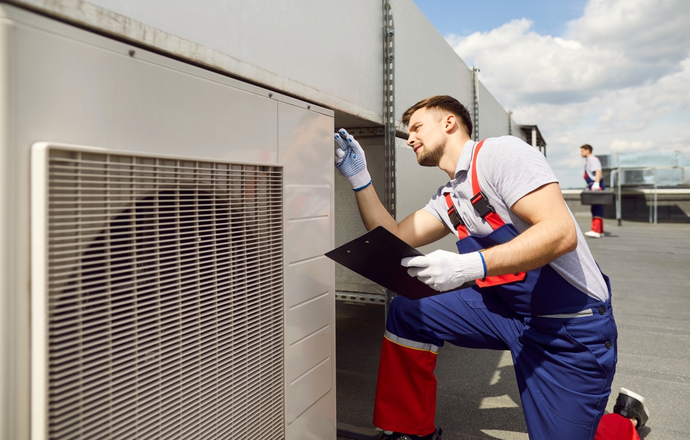 Air Conditioner Repair: Quick Fixes vs Major Repairs You Should Know