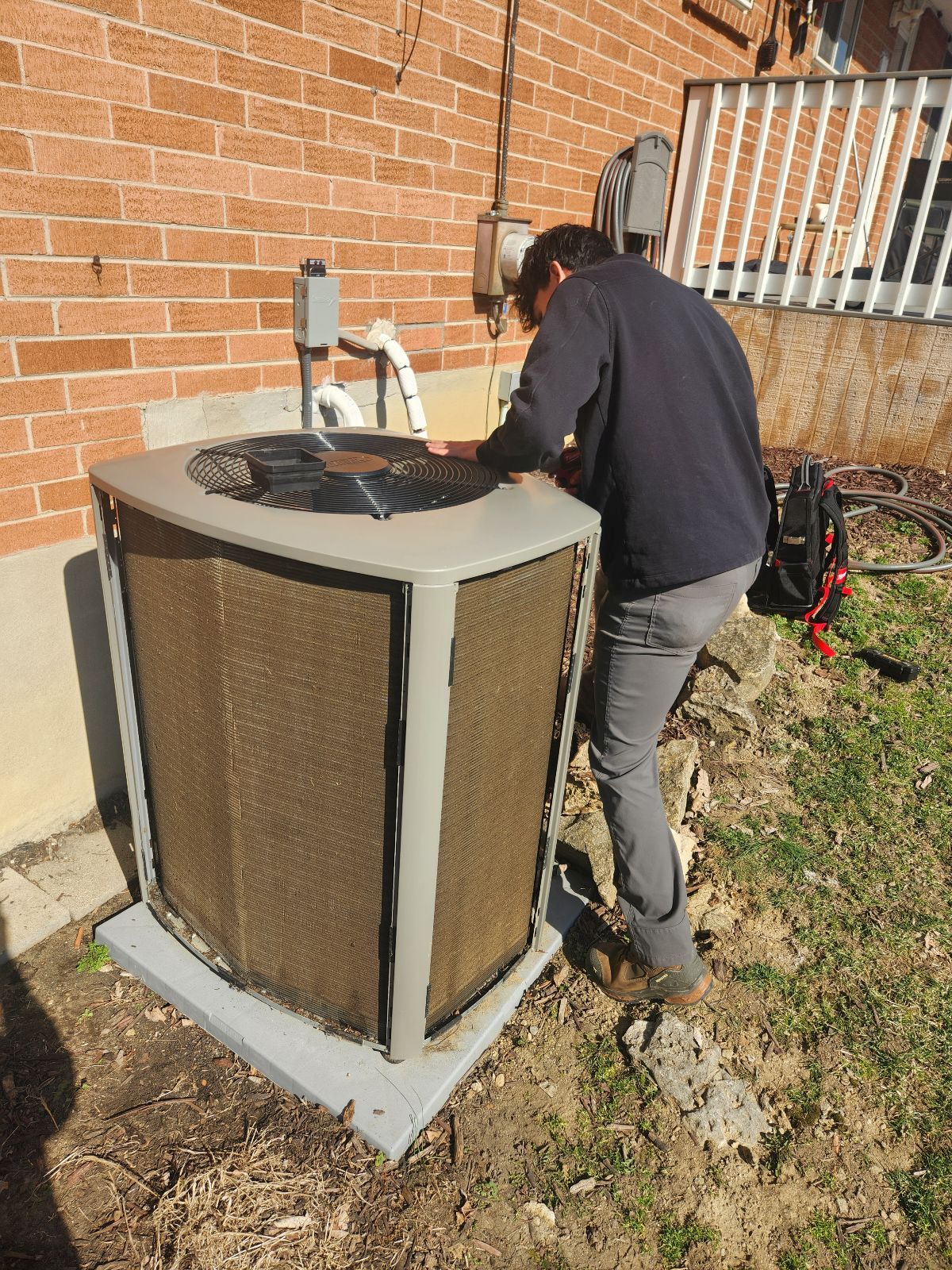 What to Expect From a Professional AC Service Appointment