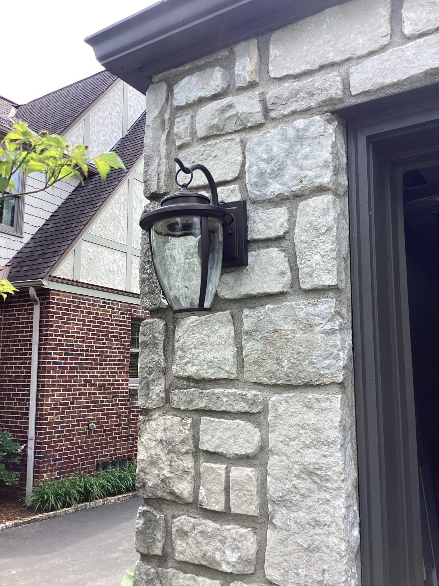 Lighting Installation That Adds Value to Your Home Instantly