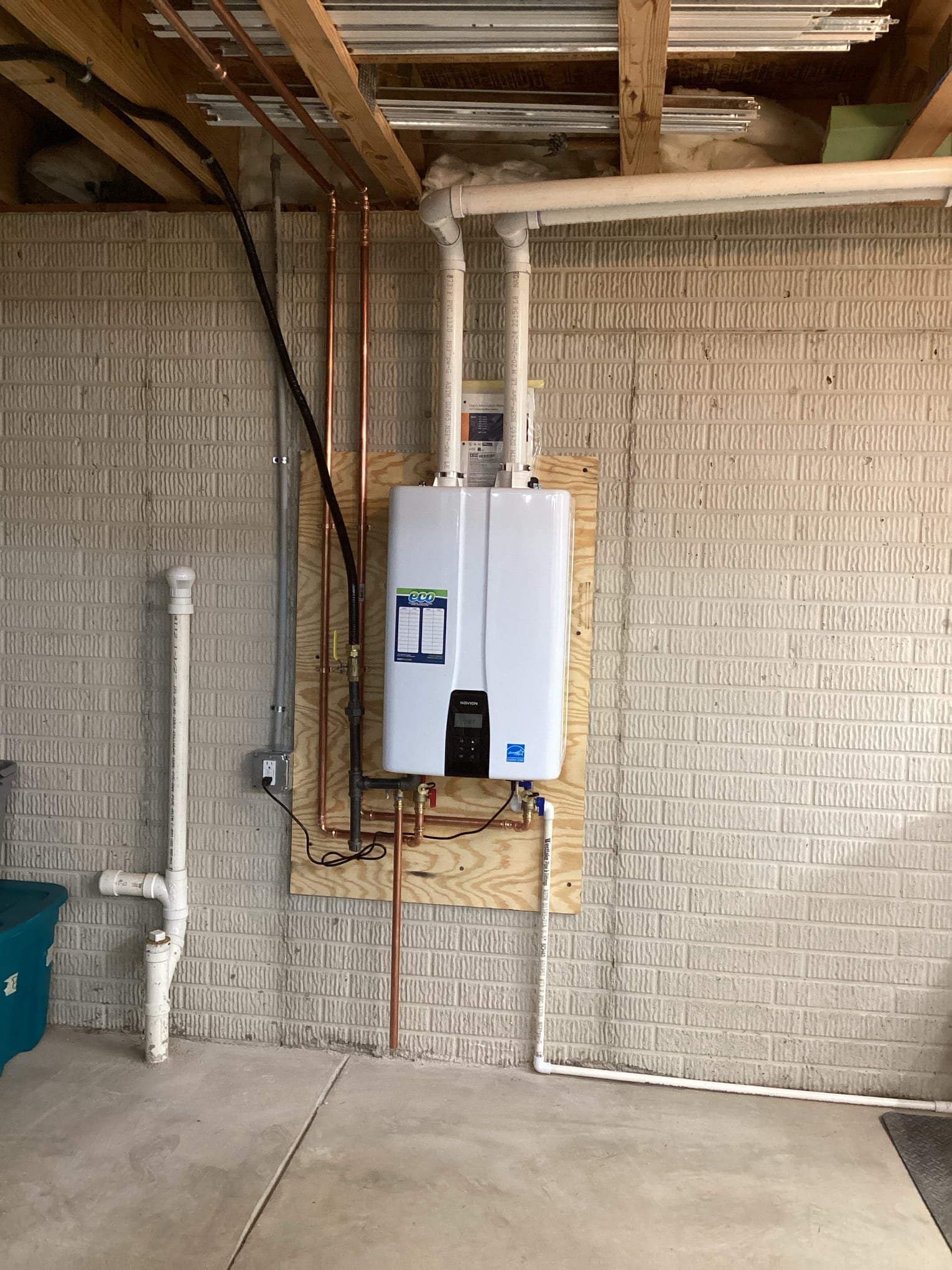 Top Mistakes Fixed by a Tankless Water Heater Installation Company